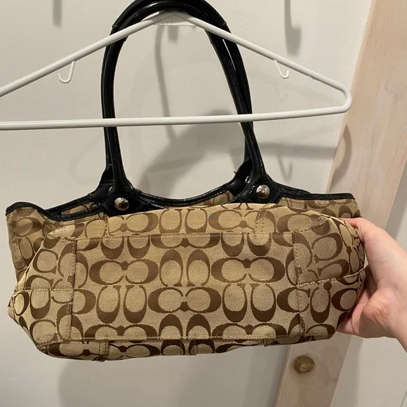 Coach Signature Bleeker Vintage Tote Shoulder Bag - Picture 7 of 9